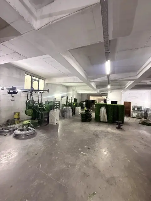 Üretim tesisi ve makine parkı
